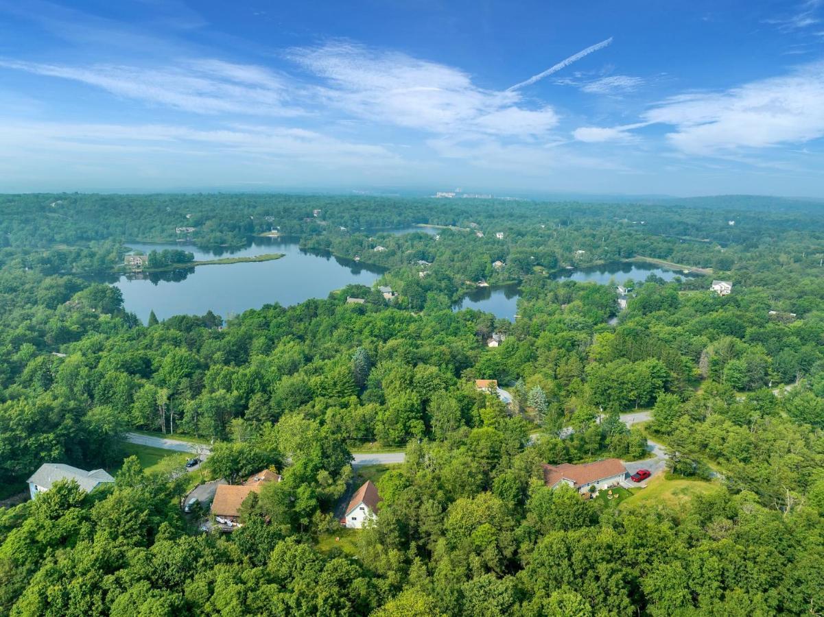 The Sage Chalet In Emerald Lakes, Poconos! Long Pond Exterior photo
