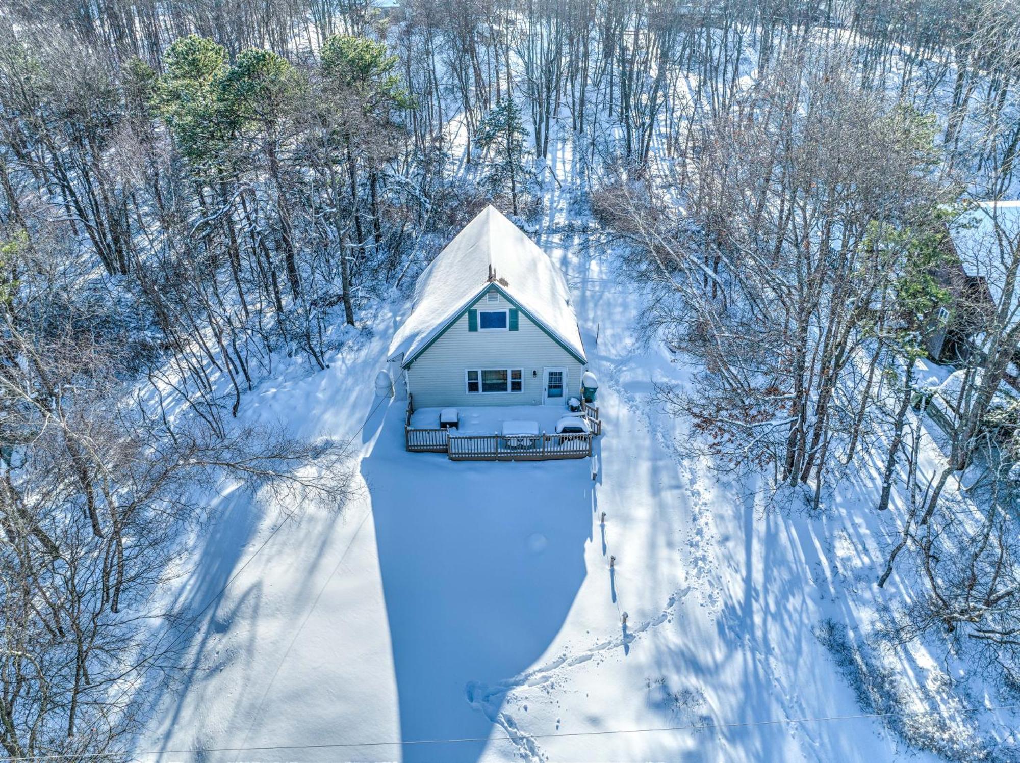 The Sage Chalet In Emerald Lakes, Poconos! Long Pond Exterior photo